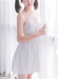 A girl in white dress(19)